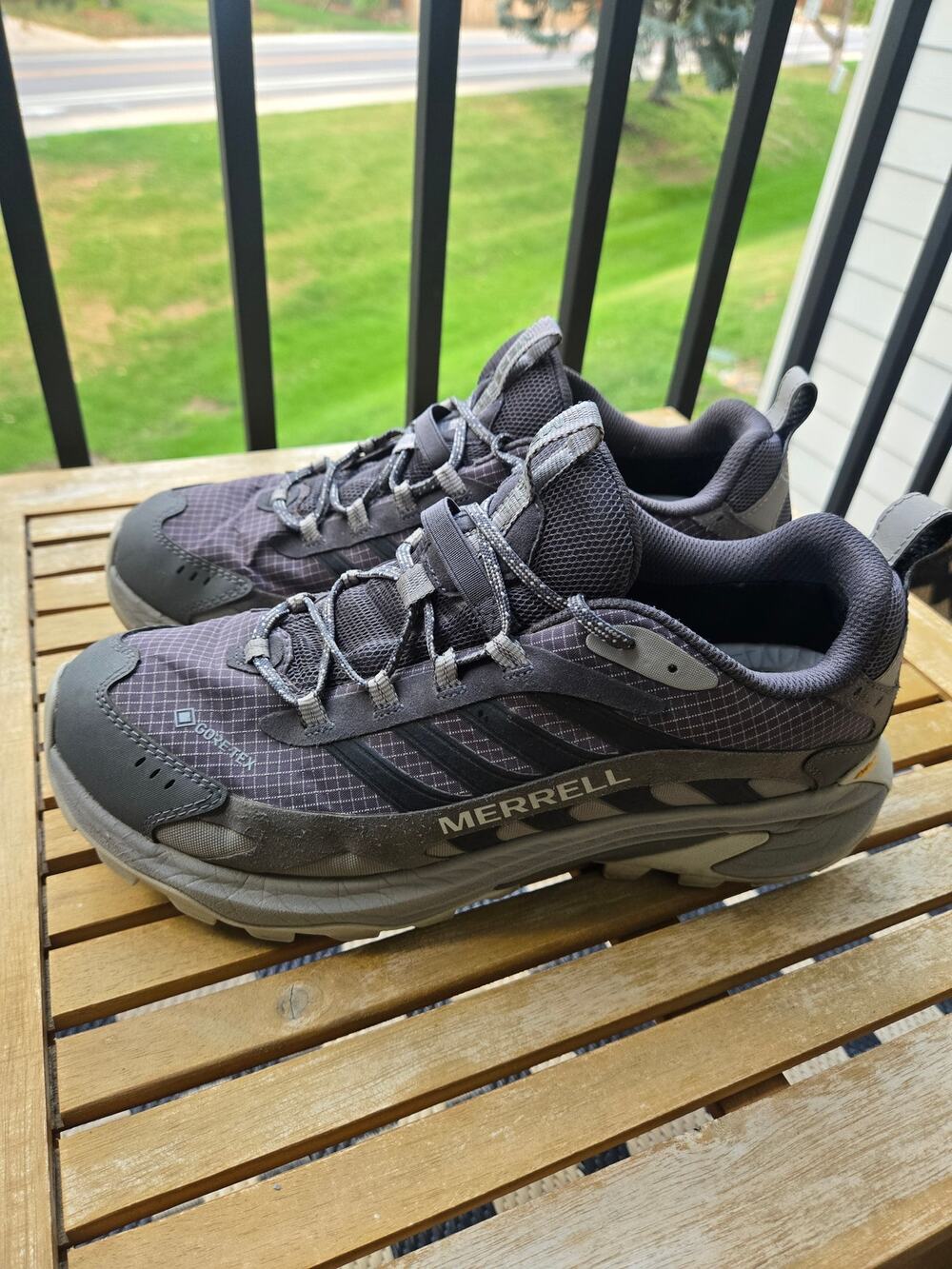 Merrell Moab Speed 2 Gore-Tex J037515Z Men's US 10.5 Gray/Purple Hiking Shoes